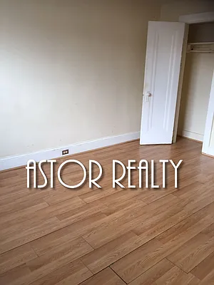 Rented by Astor Realty | media 3