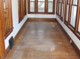 918 N Manhattan Ave, Manhattan, KS 66502
