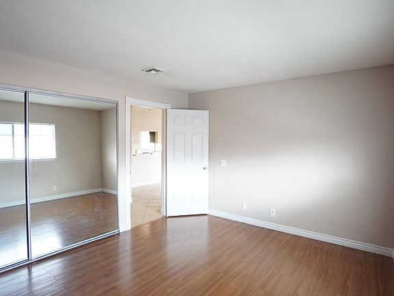 4th image of 4251 Sanderling Cir Unit 320