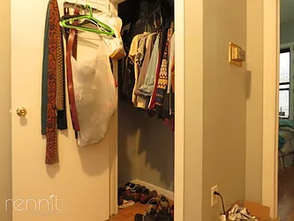 Rented by Rennit Inc.