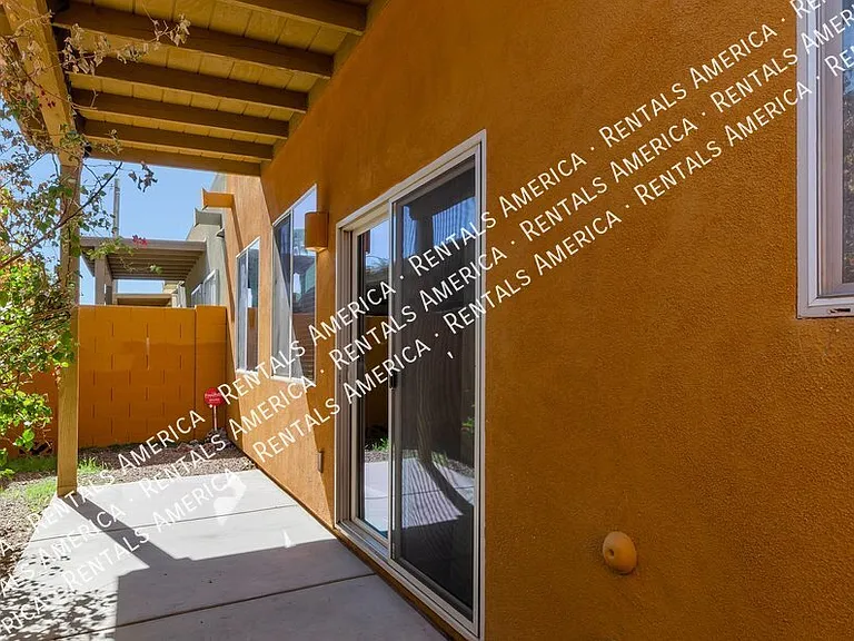3830 E 3rd St #1101 — Photo 8