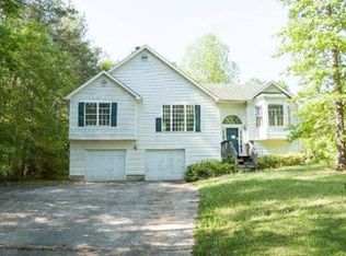 110 Sandhill Shady Grove Rd, Carrollton, GA 30116