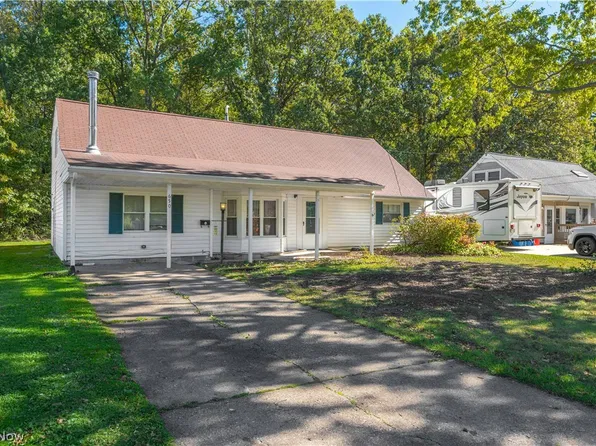 650 Irving Park Blvd, Sheffield Lake, OH 44054