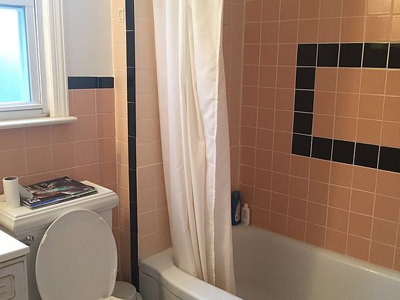 5th image of 83 Birchwood Dr #1