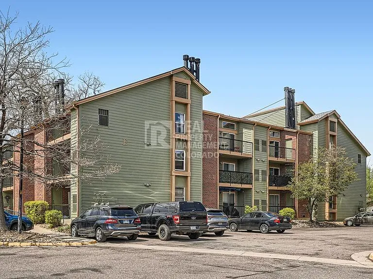 4899 S Dudley St #G15 — Photo 1