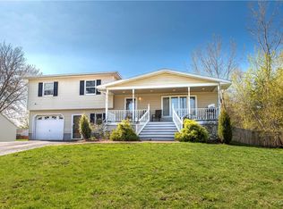 6332 Kolton Dr, Rome, NY 13440