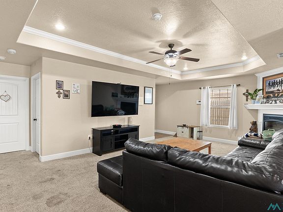 5th image of 213 Starlite Dr