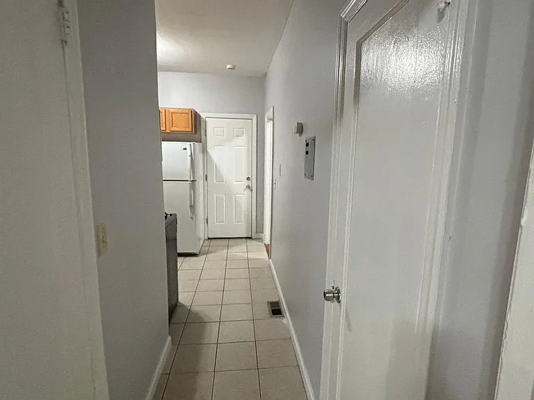 11 Dwight St #1 — Photo 3