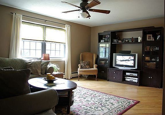 Spacious Living Room