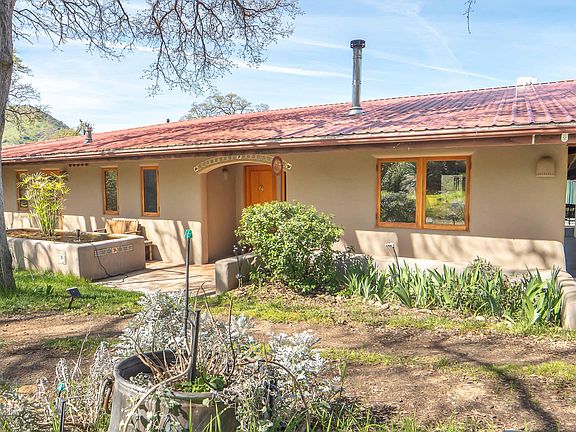 2nd image of 44294 Sequoia Oaks Drive