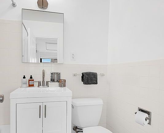 5th image of 170 W End Ave APT 23C