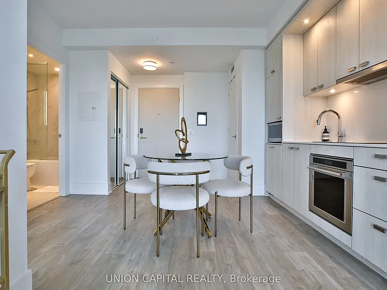 480 Front St W #1505 — Photo 7