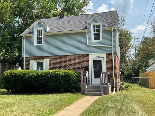 2617 17th Ave, Rockford, IL 61108