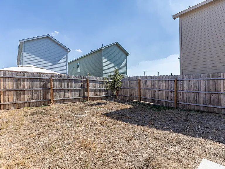 7606 Chancery Gate — Photo 25