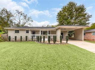 3225 Betty Cir, Decatur, GA 30032