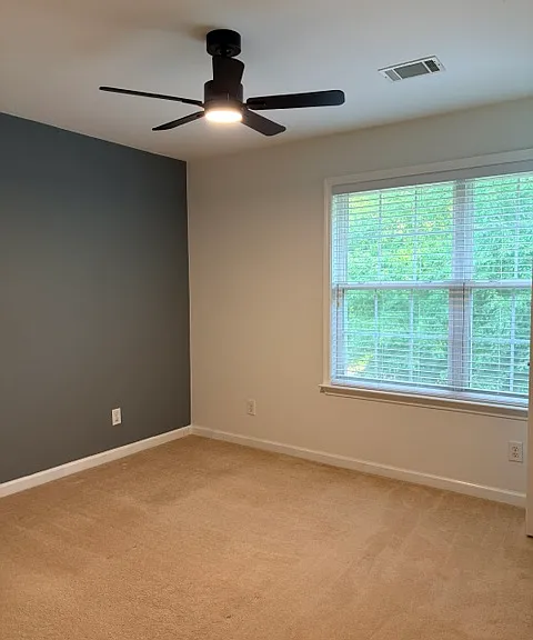 1007 Cashmere Dr — Photo 5