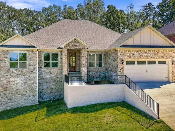 14 Wellington Pl, Cabot, AR 72023