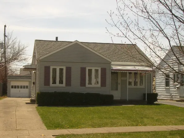 13913 Courtland Ave, Cleveland, OH 44111