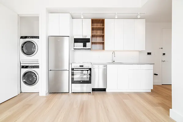 Rented by Key City Capital Inc | media 26