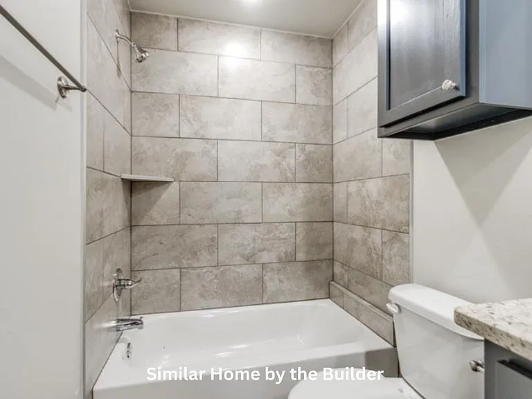 1704 Highland Loop — Photo 28