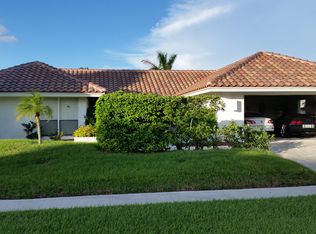 5953 Pinebrook Dr, Boca Raton, FL 33433