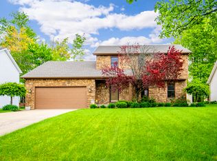 8577 Indian Creek Dr, Youngstown, OH 44514