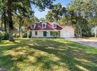 706 Radcliffe Rd, Lanoka Harbor, NJ 08734