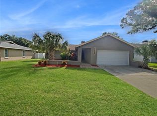 10877 96th St, Largo, FL 33773