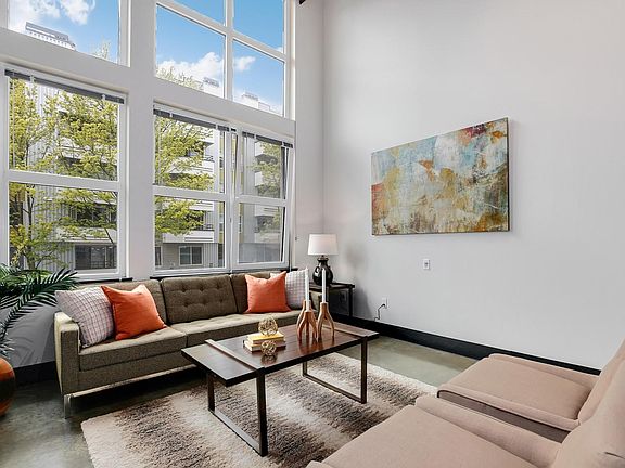 5th image of 2440 Western Ave APT 211