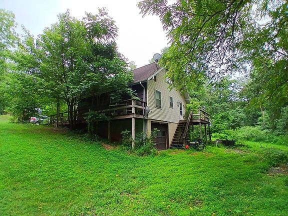 3rd image of 8401 Talhelm Rd