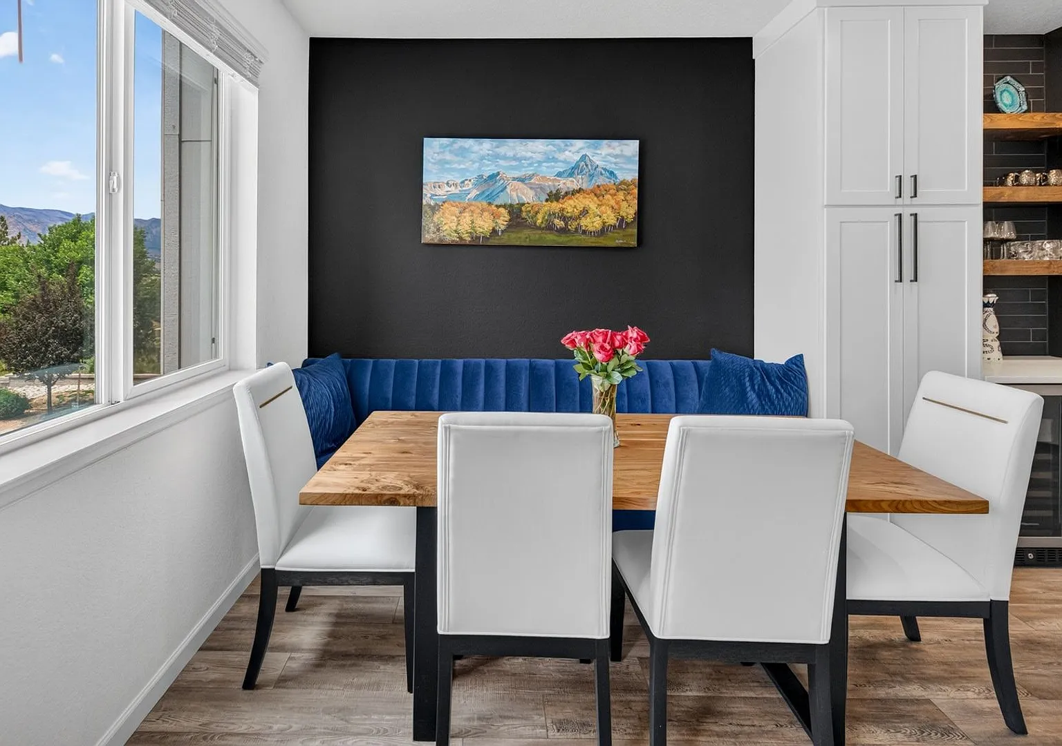 Spacious 4BR Townhome in Colorado Springs — Photo 3