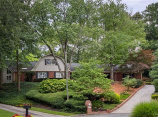 655 Weatherly Ln NW, Sandy Springs, GA 30328