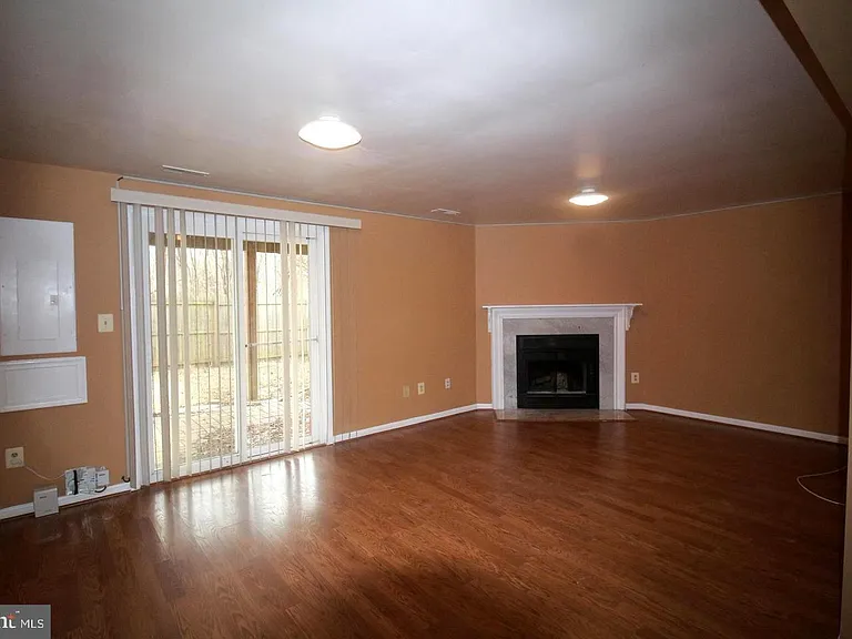 10500 Prairie Landing Ter — Photo 8
