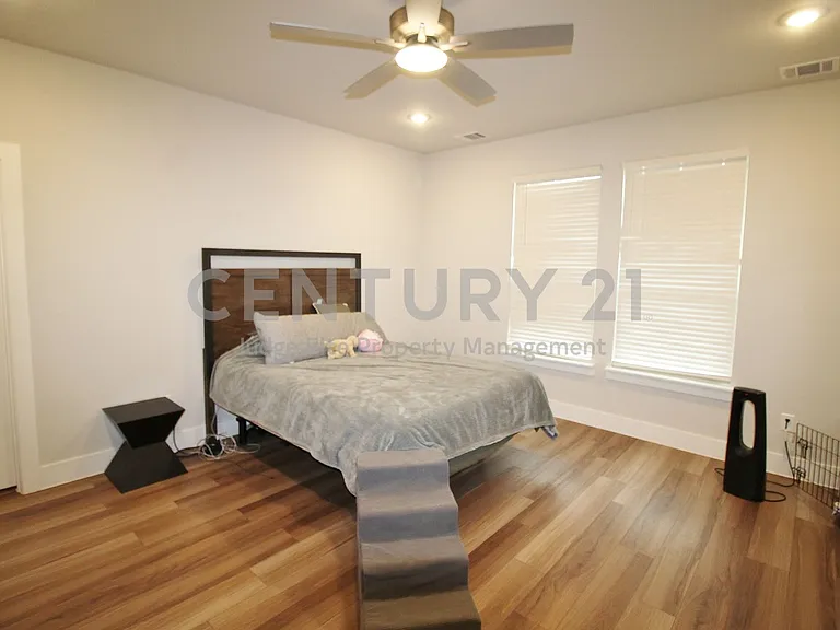 218 Mockingbird Dr — Photo 7