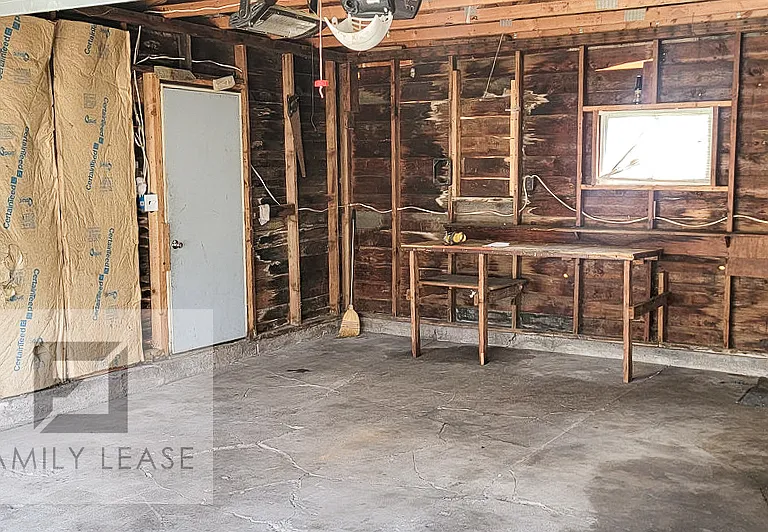 542 7th Ave S — Photo 48