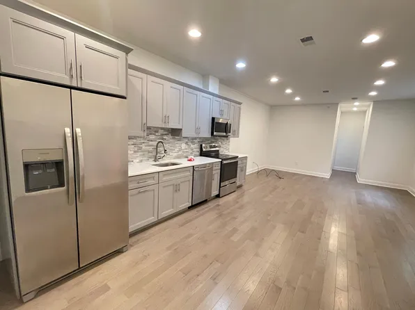 659 N 35th St Floor 3, Philadelphia, PA 19104