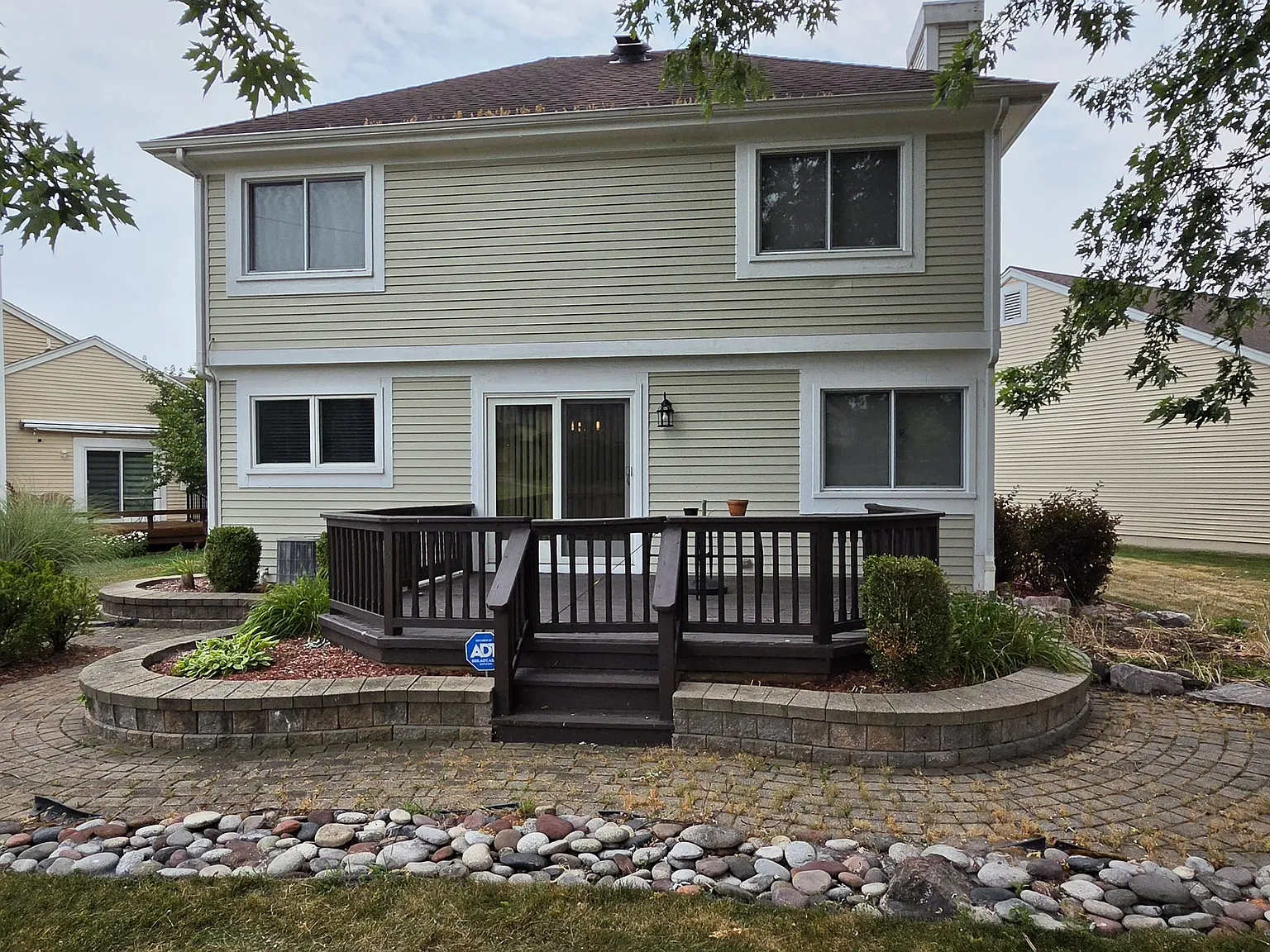380 Huntington Court - 1 — Photo 3