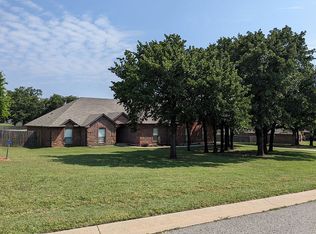 1746 Silks Ter, Guthrie, OK 73044