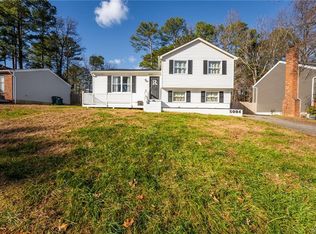 5004 Meredith Woods Rd, Glen Allen, VA 23060