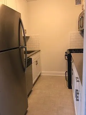 Rented by Crosstown Apartments NYC | media 15