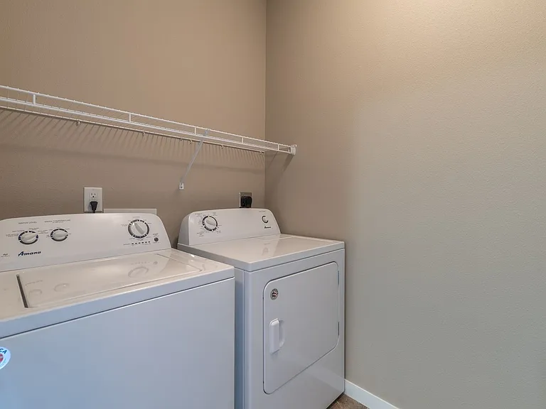 Latitude Apartments — Photo 23