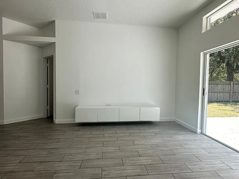 10421 Paragon Pl — Photo 4