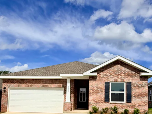 1620 Slate Dr, Cantonment, FL 32533