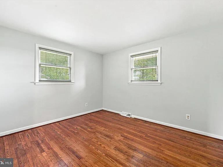 112 Stump Rd — Photo 11