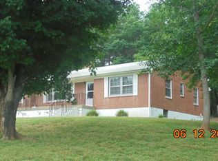 3952 Callands Rd, Chatham, VA 24531