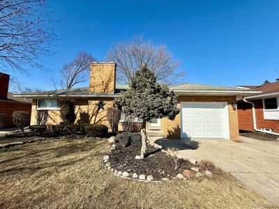 22301 Ardmore Park Dr, Saint Clair Shores, MI, 48081