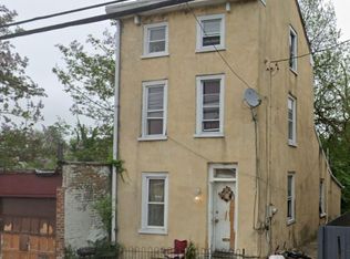 6137 E Wister St, Philadelphia, PA 19138