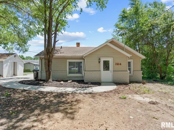 1914 E Minnesota St, Peoria, IL 61614