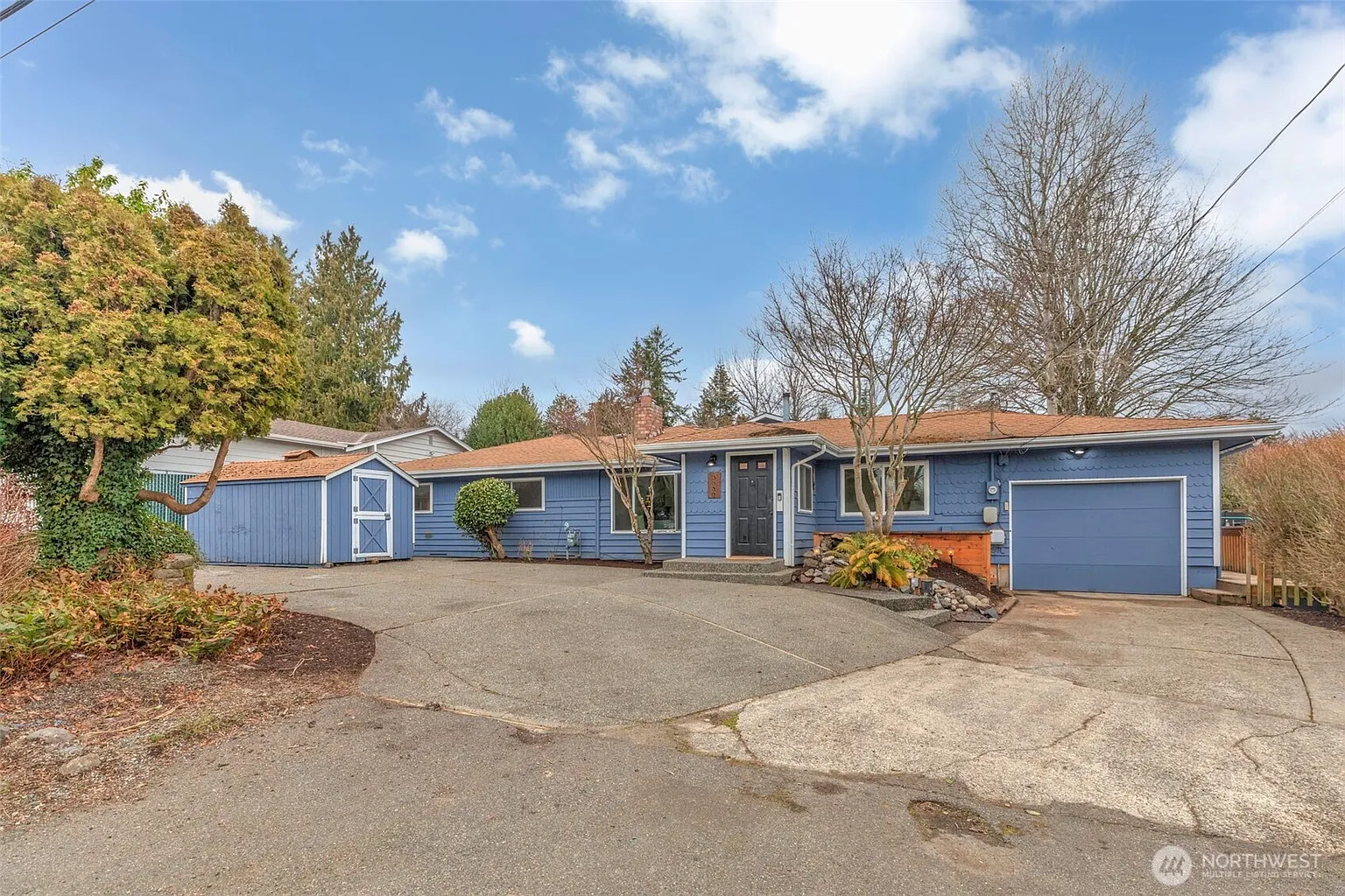 5550 NE 195th Street photo 1