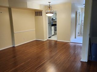 6633 Burlington Pl, Springfield, VA 22152